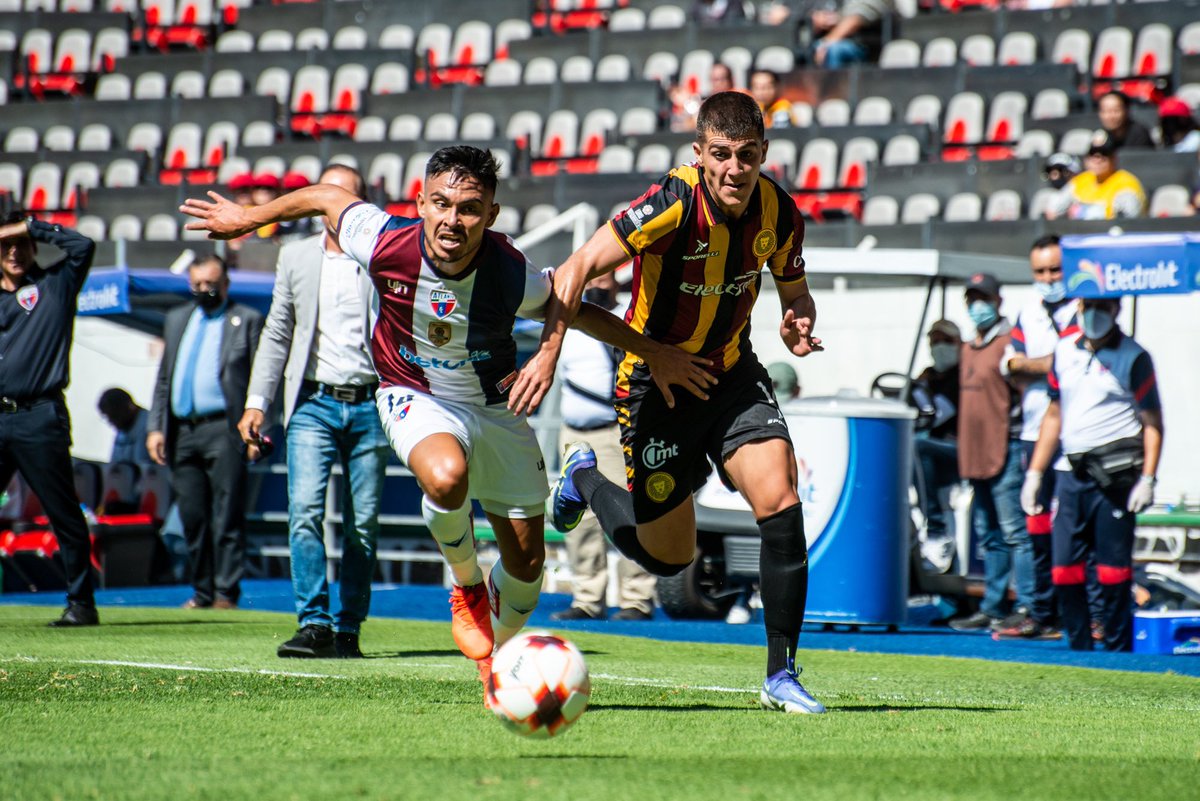LeonesNegrosCF's tweet photo. TΓΊ fuiste testigo de la entrega y garra de este equipo, volveremos y rugiremos mΓ‘s fuerte.
#VAMO2L3ONES π¦π
π§πͺ Β‘GRACIAS, MANADA! π¨βπ©βπ§βπ¦π
πΈ (2-2) https://t.co/7hbhdLLU55