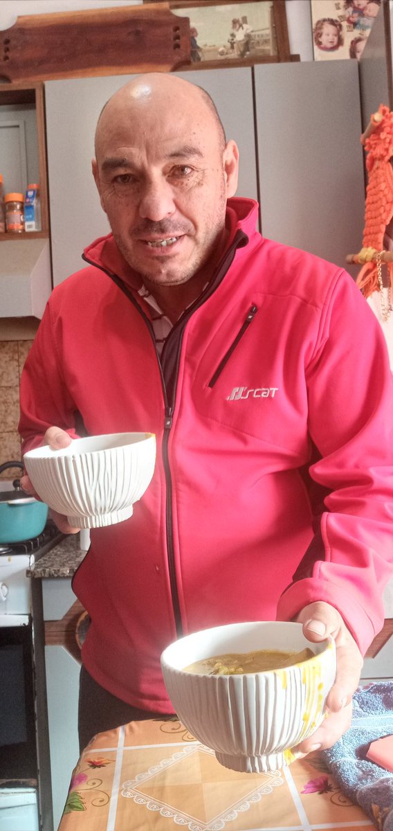 LicOrtegasan's tweet photo. Hoy locro criollo pampeano 
#LocroCriollo 
#LocroDeCampo 
@LicOrtegasan 
@adribaran @uciero @Mateo55991843 @davidca2708 @mitjanaj @bruzzka @Nardini_Leo @emergenciasAR @jpablojeda https://t.co/azJNxXrPRO