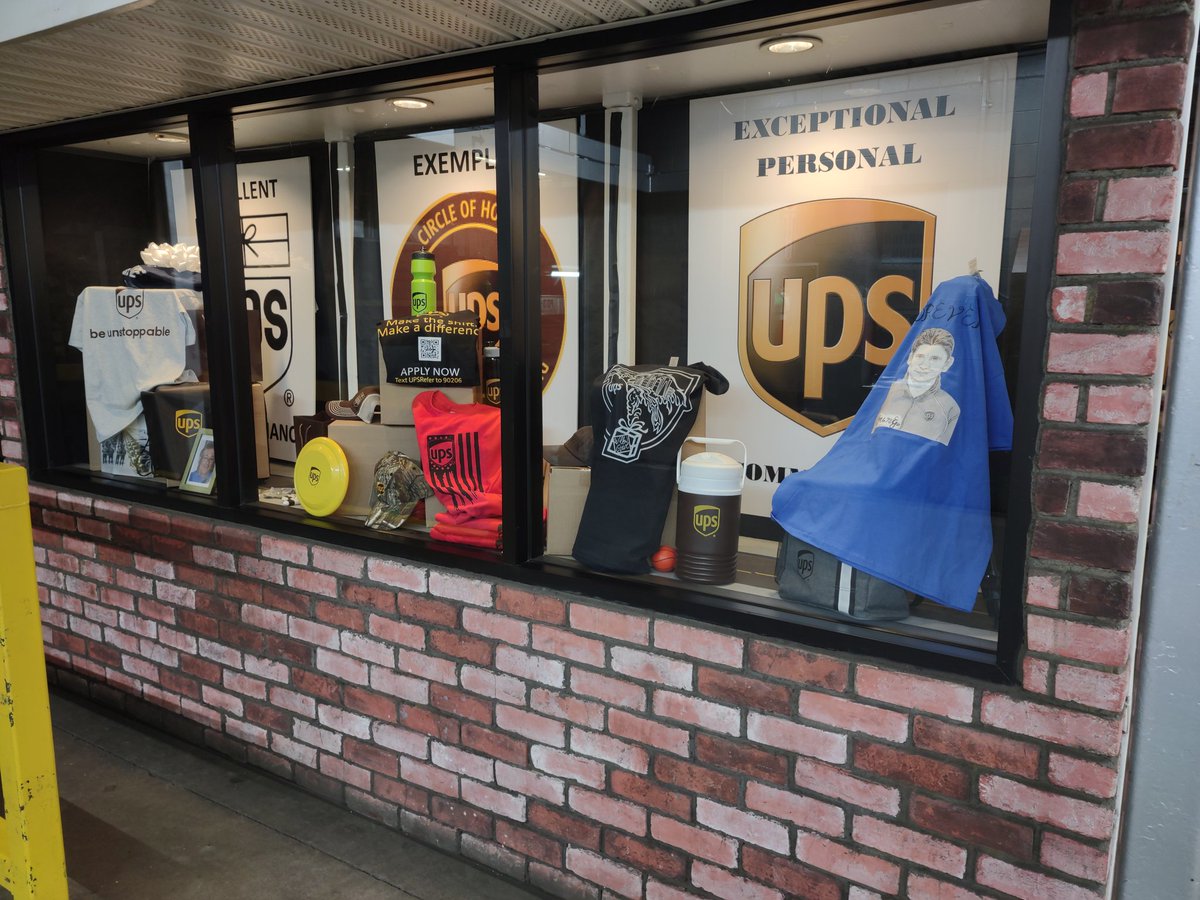 Oh yeah! The T-Shirts are in. Get your favorite at the #WillowGroveTreasureTrove every Tuesday. @UPSers @ChspWilpa @RayBarczak @jackchud22 @RobertB84008711