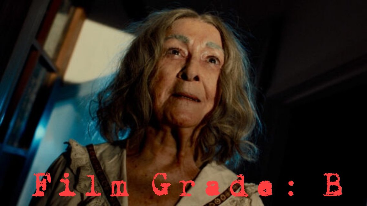 YoAdrianTorres's tweet image. Had a fun time with the world premiere of @TheCreepingFilm at @armourtheater. An old school ghost story that feels ripped straight out of the 70s &amp;amp; 80s. Dripping with atmosphere, style and anchored by some absolutely solid performances!