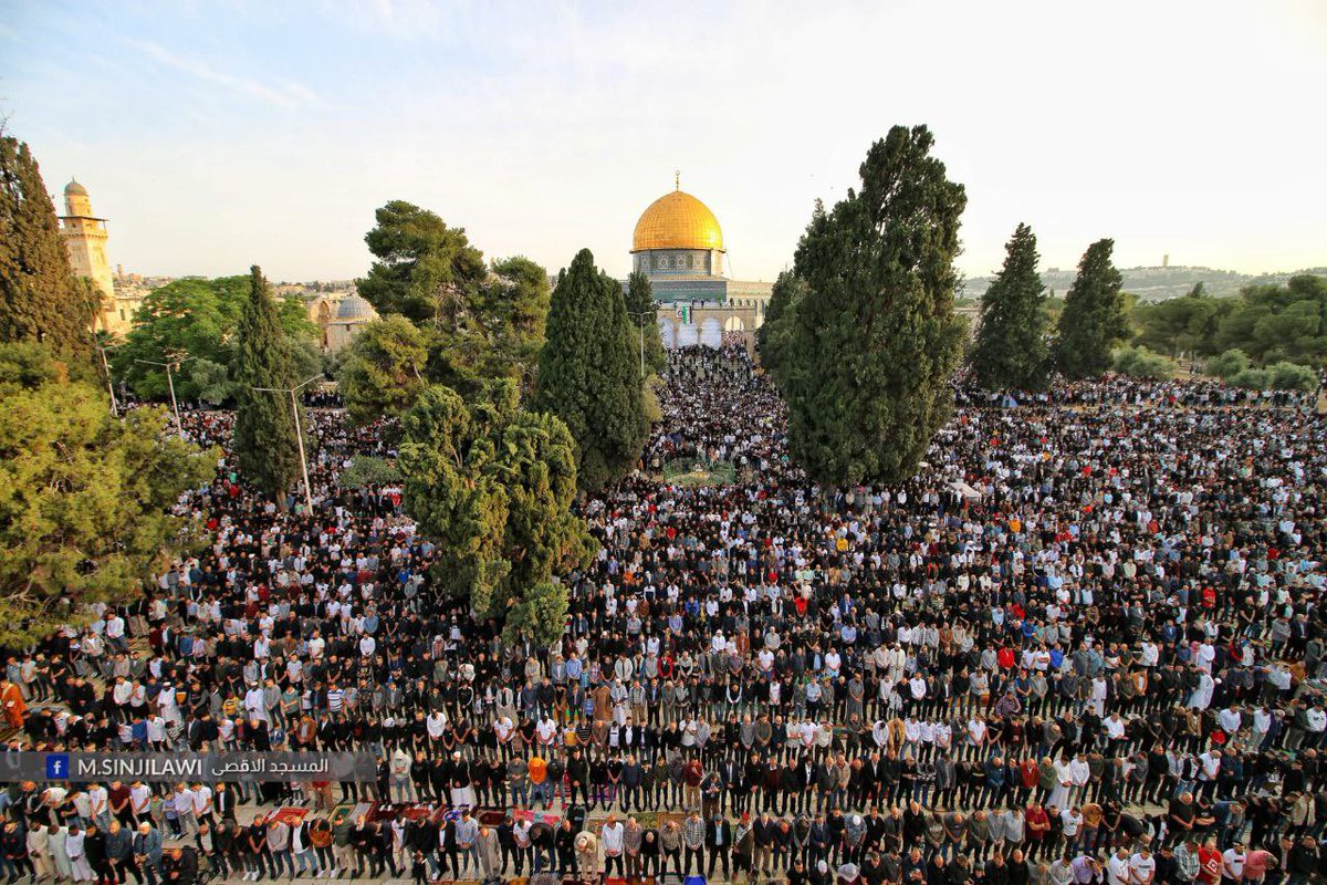 Palestinez's tweet photo. عيد فطر سعيد من القدس https://t.co/vRjYqzGfbO