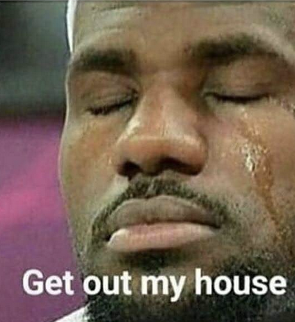 takegreenpill's tweet photo. When the crypto market is down and your friend ask you how your portfolio doing https://t.co/uEY4wofrMS