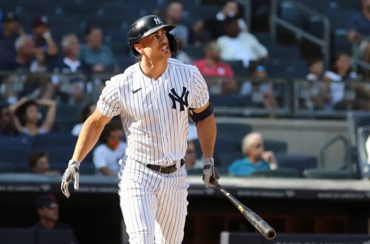 NYankees_2's tweet photo. Watching his 351st home run go…gone https://t.co/tsuEd7ixuL