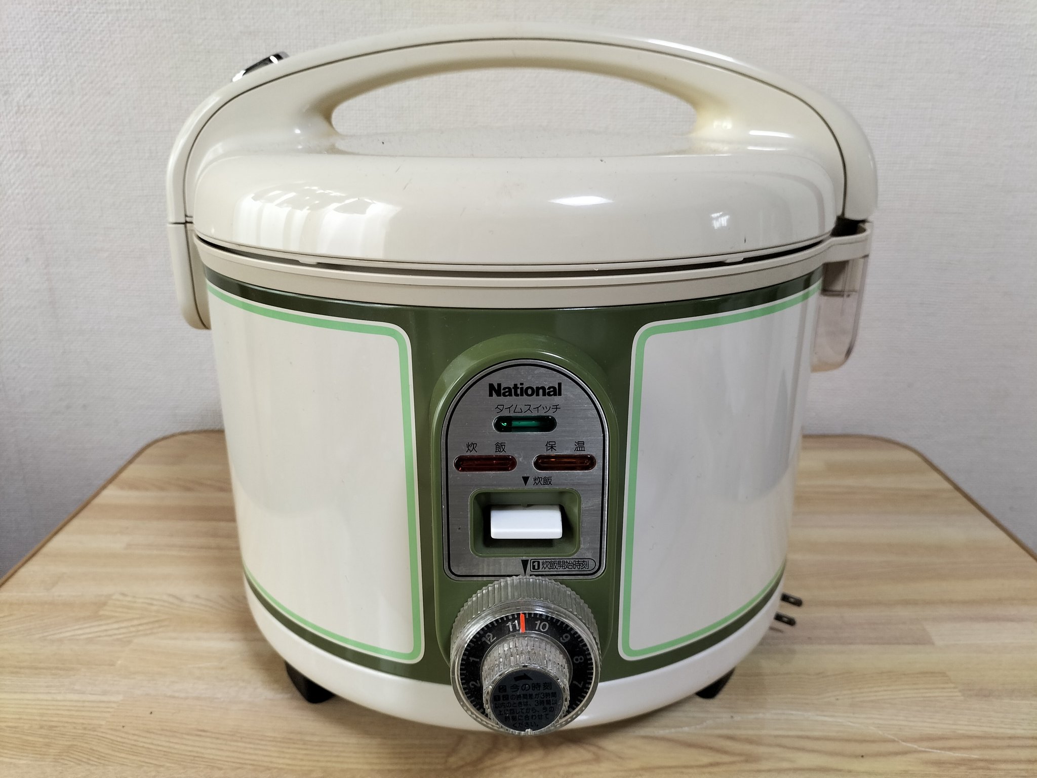 National 甘酸っぱ 炊飯ジャーSR-TCJ05 窯が綺麗です 生活家電 National 甘酸っぱ 炊飯ジャーSR-TCJ05 窯が綺麗です 生活家電