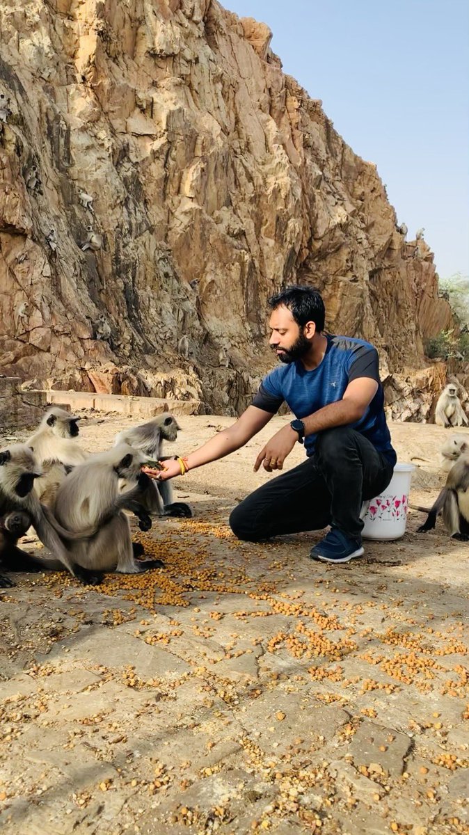 TechyGajesh's tweet image. Bolo Jai SiyaRaam 🙏
.⁣
.⁣
.⁣
.⁣
#ayodhya #bhagavadgita #bhole #bholenath #ganpati #god #hanuman #hanumanasana #harharmahadev #himalayas #hindu #hinduism #influencer #kedarnath #maadurga #mahadev #mahadev #om #omnamahshivaya #ram #saibabablessings #shiv #shiva #shivshakt