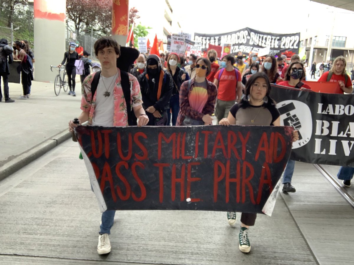 aplpnw's tweet photo. #MayDaySeattle
Long Live Proletarian Internationalism! https://t.co/xTmiyqJHgm