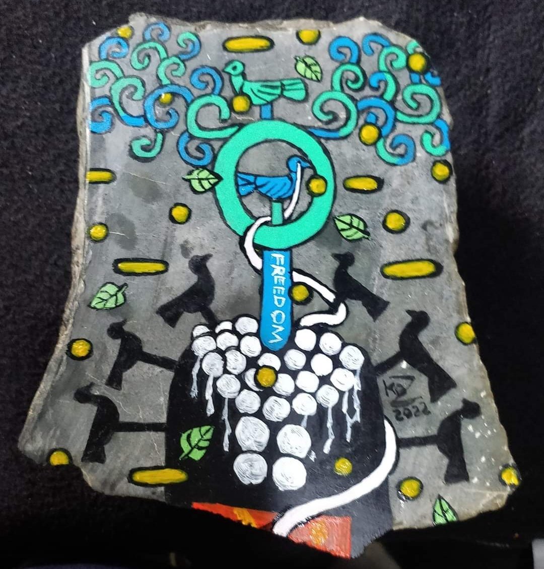 KOZARTIST's tweet photo. New Kachin Song #28
(Jade Series)
Acrylic on Jade stone
7.7" x 6.3" x 1.8"
Year:2022
Artist:Ko Z https://t.co/PCTcb25kLs