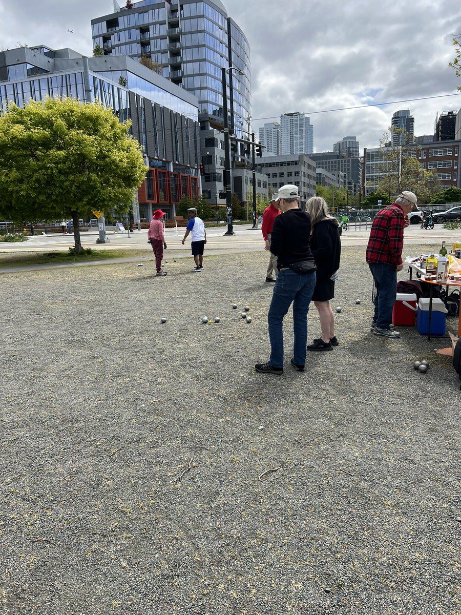 PetanqueInSeattle tweet media