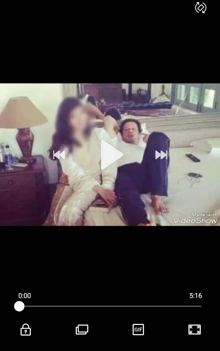 ابلیس عمران نیازی پہ لعنت بے شمار #توہین_مسجد_نبوی_نامنظور
#عمرانی_فتنہ 
<a href="/Atifrauf79/">Atif Rauf</a> @FKLeghariDGk