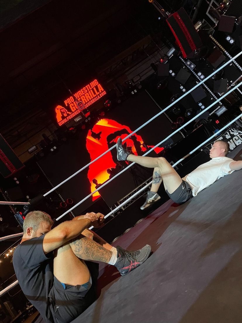 DUNKZILLADavis's tweet photo. I broke my stupid knee in this ring 2.5 years ago, right as Kyle and myself were about to begin the busiest period of our careers. 

It’s been a long and at times very frustrating journey to get here again, but we back. 

A genuine thank you everyone for all the support!

dz https://t.co/eO5qtRjlaN