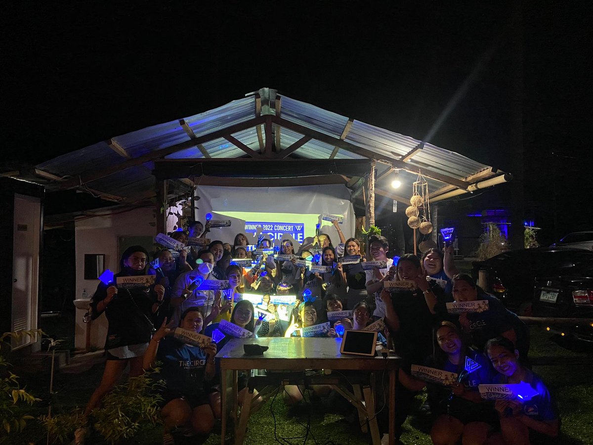 wineoyousei's tweet photo. SOLIDDDDDD FAMILY @WinnerMindanao 💙💙💙 https://t.co/9vUECiBBwz