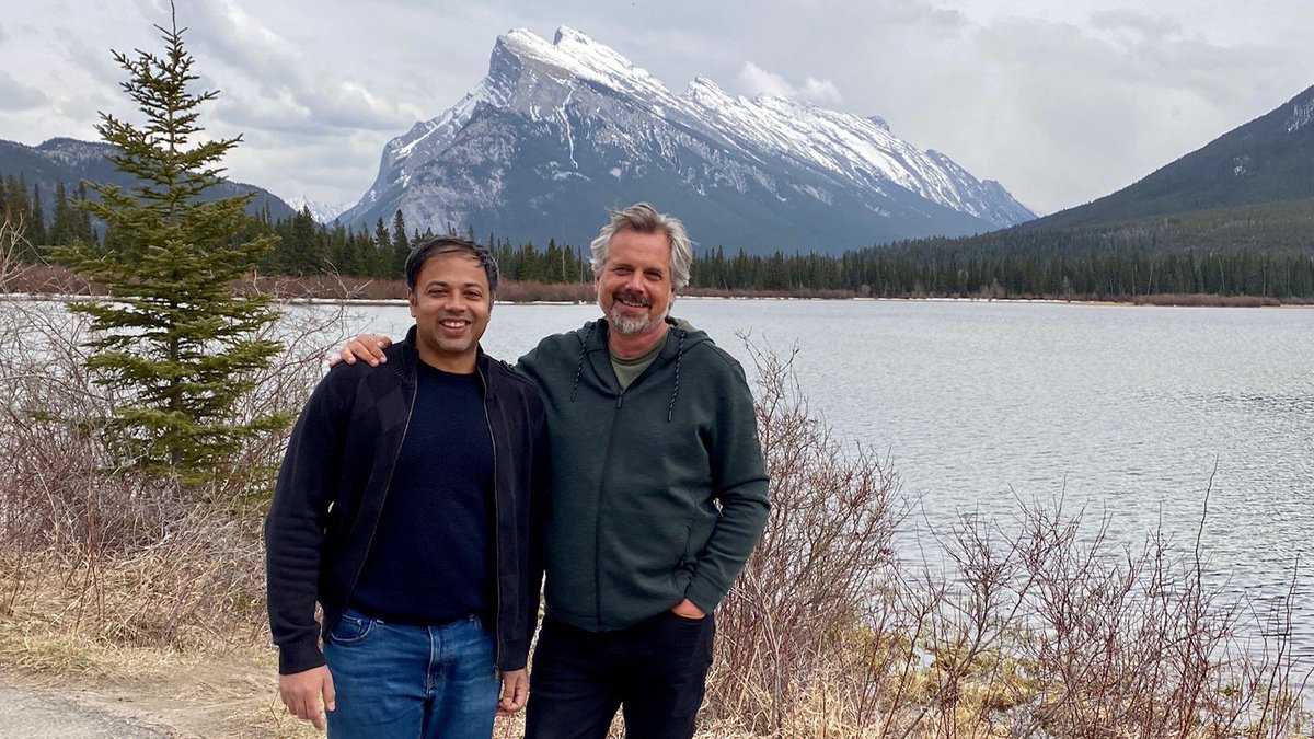 Varunsanam1's tweet photo. A real highlight of my trip to #Canada. 
A chance to meet @TCS_Mark. Thank you for making the time.  #MountRundle #Banff #Gratitude https://t.co/mdmam4Wwrl