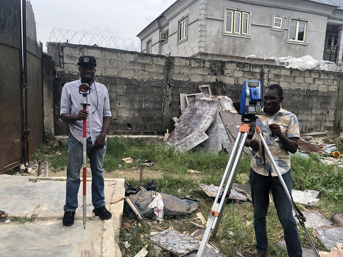 babzpapaz's tweet image. How the wkend went....happy new month  #surveyor #survey #loftcode
