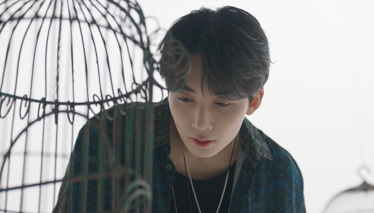 Ako_SVT's tweet photo. 220502 SEVENTEEN (세븐틴) 'Face the Sun' Trailer : 13 Inner Shadows - JEONGHAN

▶ https://t.co/6wrIKgEP7c

#정한 #JEONGHAN #ジョンハン 
#세븐틴 #SEVENTEEN   
#FacetheSun 
#UnlockClose #ep1 https://t.co/W7RP6aQKXv