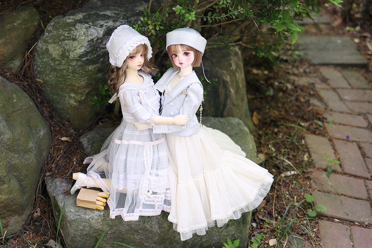 한번쯤 해보고 싶었..
🎨<a href="/kissdodo82/">🌿RUNA🌸🌱루나</a> <a href="/jae___o/">현재</a>
🪡<a href="/the_KLESIS/">Klesis🌺</a> <a href="/mabel_the_grace/">Mabel the grace</a>
👓<a href="/waterbellglass/">WATERBELL꙳𓈒𓏸</a>