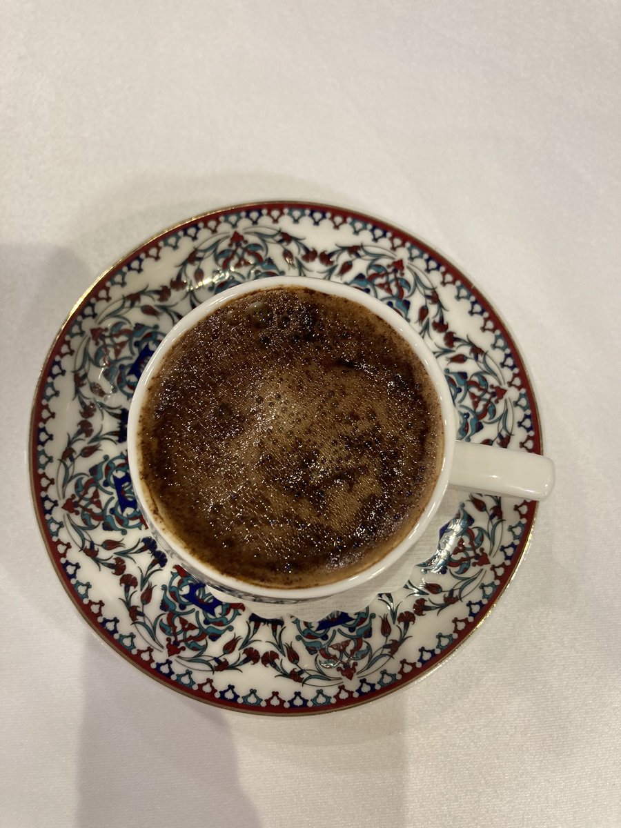 Mevlanaidris's tweet photo. İnşirah, sevinç ve esenlik yurdu özlemiyle bin selam güzel olan her şeye. https://t.co/1wusJA2WzA