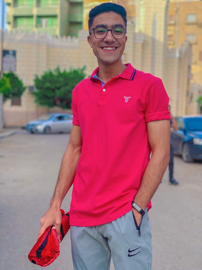 كل سنه وانتوا طيبين 🥰♥️