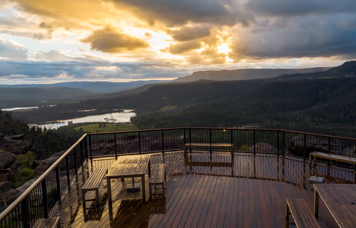 Following the devastation of the 2020 Bushfires, the beautiful Kangaroo Bush Valley Retreat needed a complete rebuild. The above photo only capturing only a glimpse of the site’s beauty.