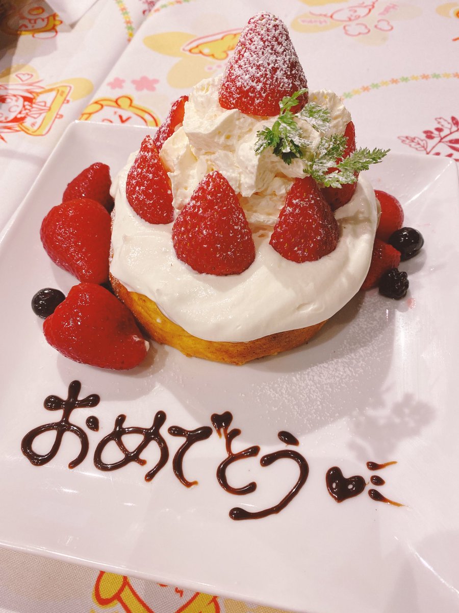 今日はコラボカフェ開催中のカフェアサンさんへお邪魔してきました!
全メニューいただいてお腹いっぱい…!

写真で見ていた以上に可愛くてお味も美味しくて感動しました😭❤️
もちもちパンケーキだ!

#ぱんコラボカフェ 