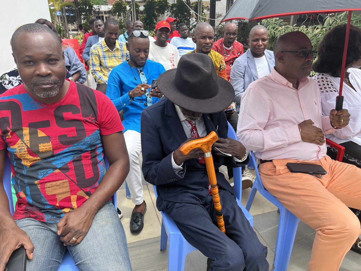 LE DEBAT TOP CONGO tweet media