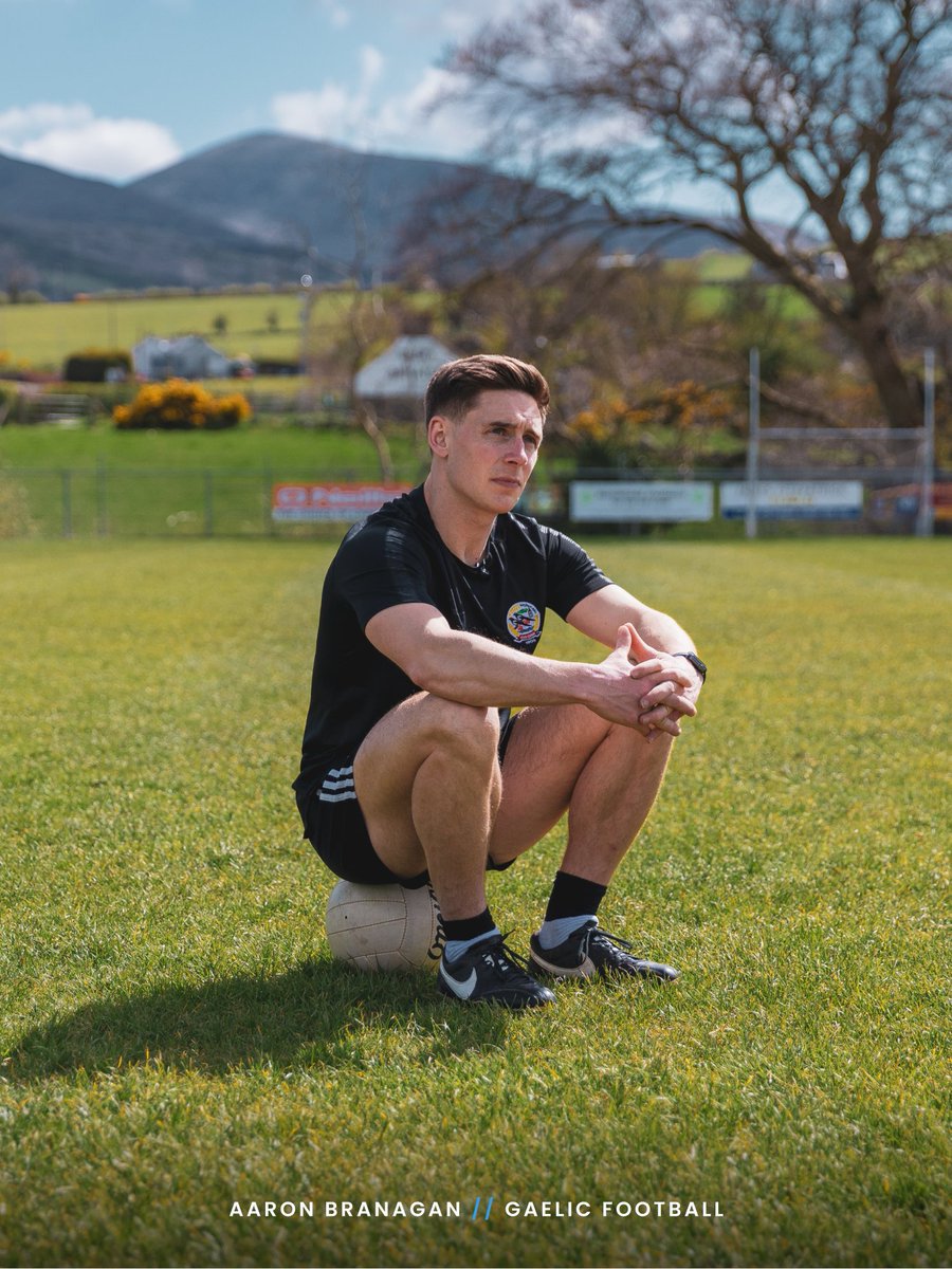 Gaelic Football is not just a sport in Ireland it is a way of life…

We caught up with All Ireland Club winner Aaron Branagan on how for him, winning starts off the field  🏐

hexis.live/stories/busy-d…

#hexis #fitness #food #health #nutrition #gaelic #football #performance