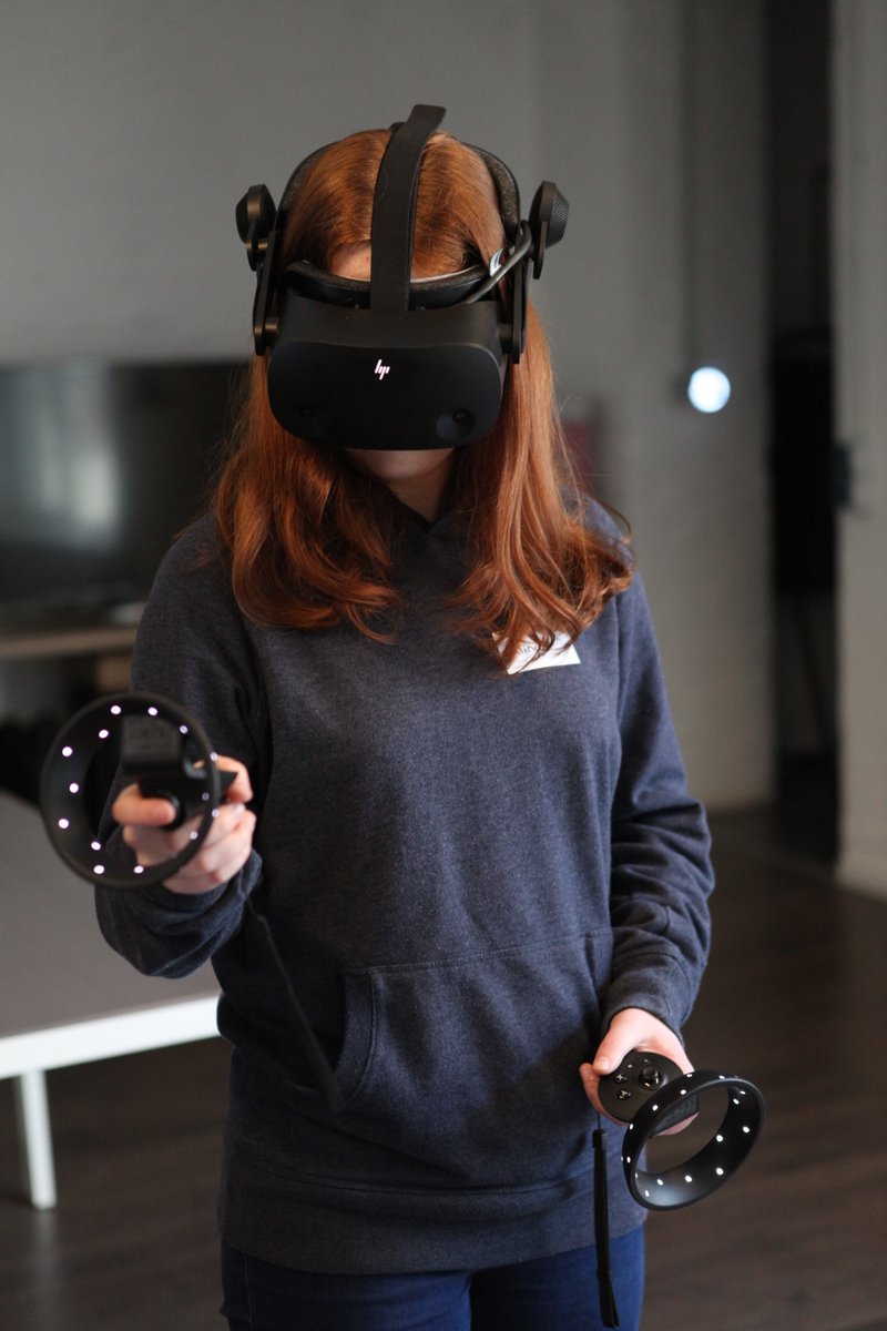 Die #Zukunft beginnt jetzt! Die nächsten Generationen an Fachkräften für #TechJobs und #Innovationen zu begeistern, ist uns sehr wichtig 🚀
Am #GirlsDay stellten wir 18 Schüler:innen den spannenden Berufsalltag einer #VR-Softwareentwickler:in vor ...