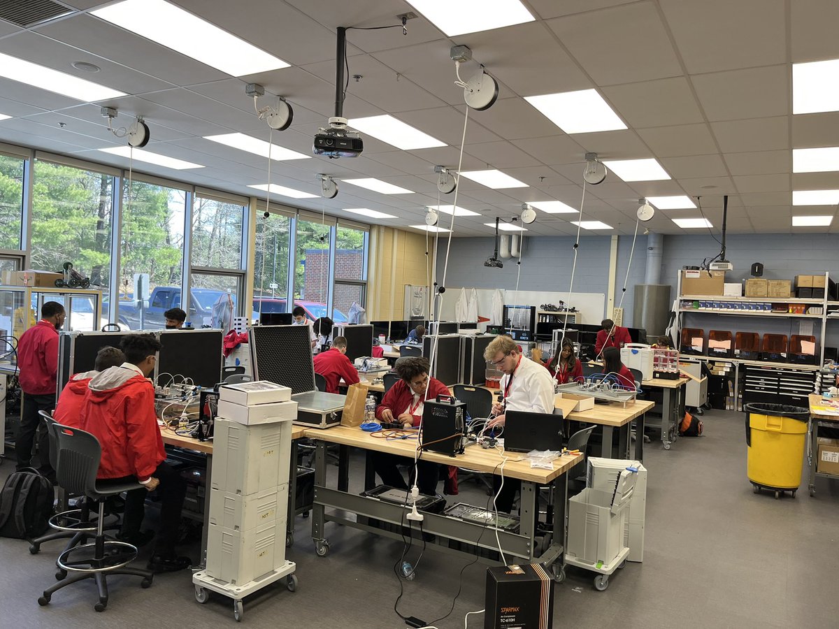 AETLabs's tweet photo. It was great participating in the 2022 @maskillsusa event last week. Congratulations to all the teams that participated! https://t.co/pXbYvt9l6P