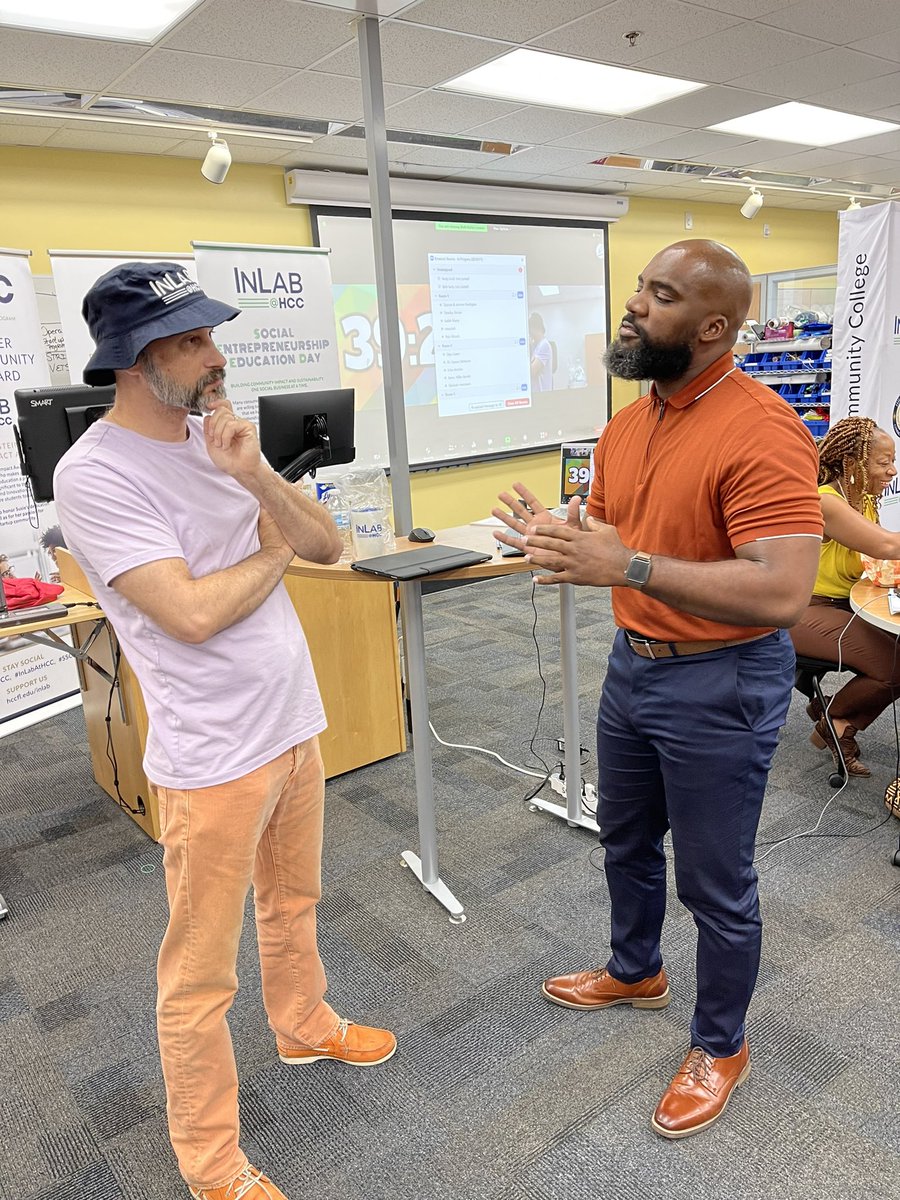 profandygold's tweet photo. Learning from others is inspiring, & keeps you humble. I am fortunate because I get to do this everyday, like last Saturday at the @HCCFL @InLabatHCC @IVMFSyracuseU #StriveForVets training (39 strong). Amazing! https://t.co/x5Avze5GAI