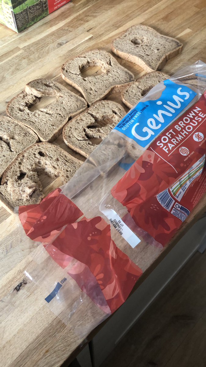 Kelly Gordon tweet media