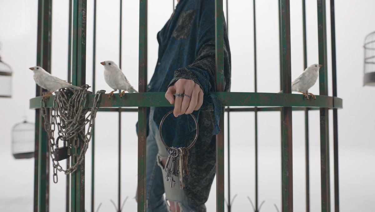 Ako_SVT's tweet photo. 220502 SEVENTEEN (세븐틴) 'Face the Sun' Trailer : 13 Inner Shadows - JEONGHAN

▶ https://t.co/6wrIKgEP7c

#정한 #JEONGHAN #ジョンハン 
#세븐틴 #SEVENTEEN    
#FacetheSun 
#UnlockClose #ep1 https://t.co/PRJGWqtllk