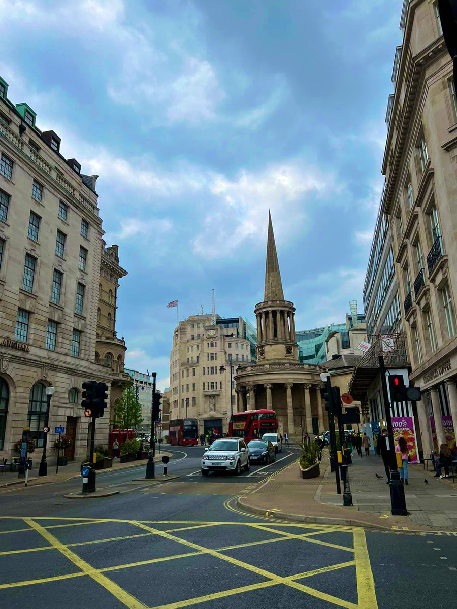 machongchan's tweet photo. Back to L-town, being proper minted life. Let alone £ is going down. recently #realestateinvesting https://t.co/YCXCX4LSCT