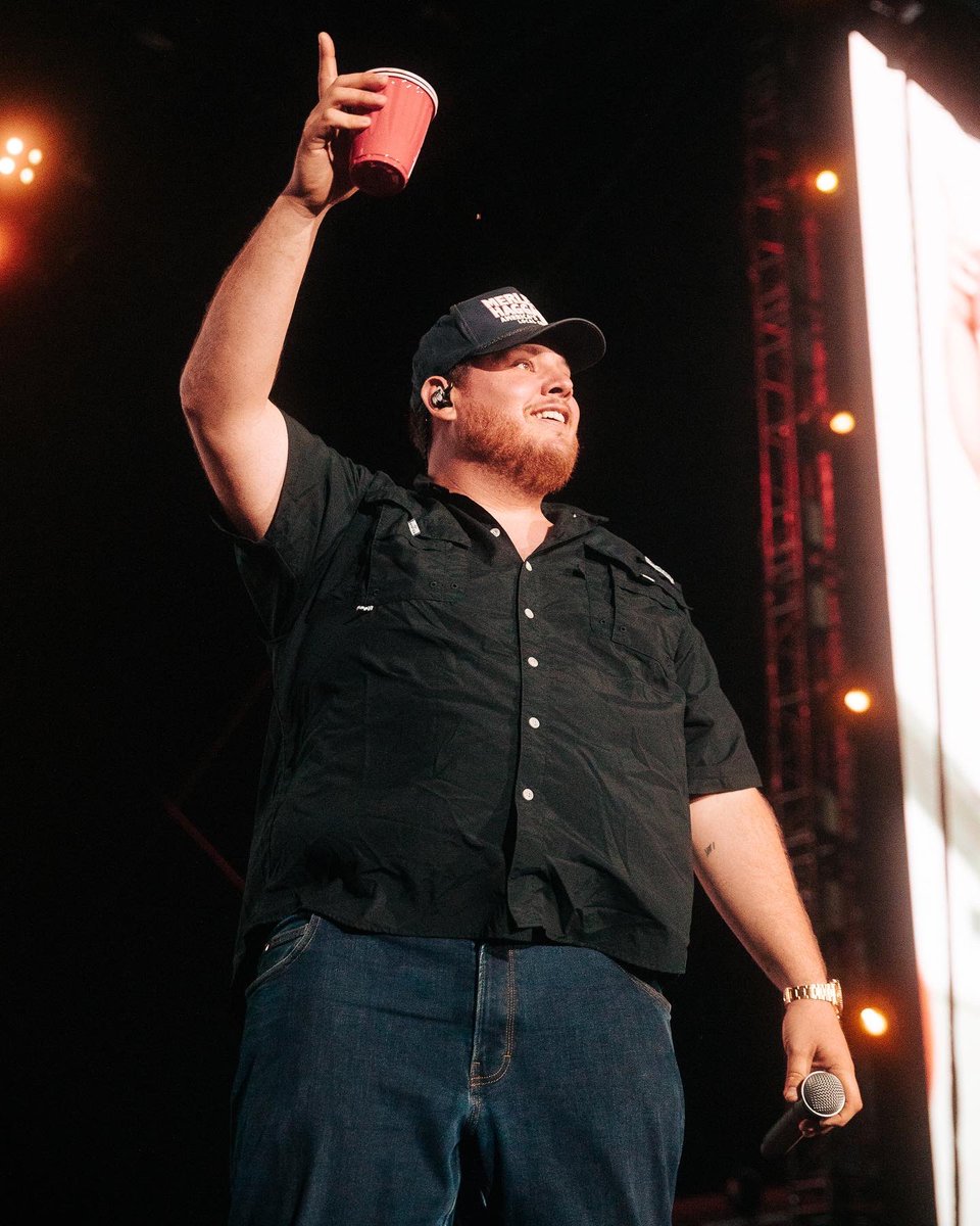 Stagecoach Festival tweet media