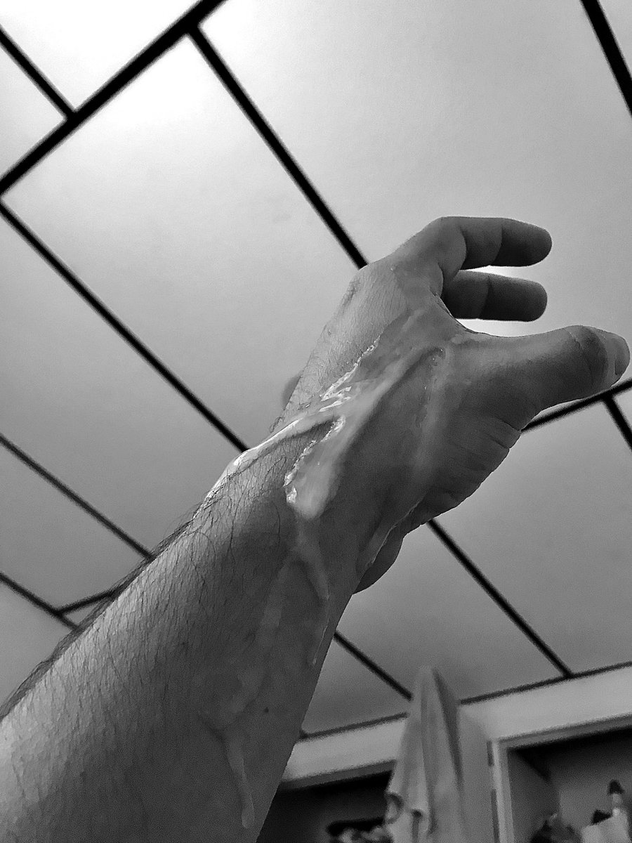 ⚡ (@xmalesecret) on Twitter photo 