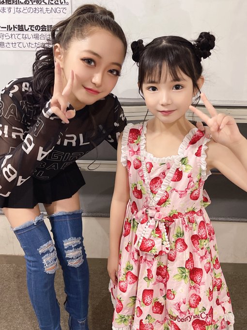 Twitterのコスプレ画像22