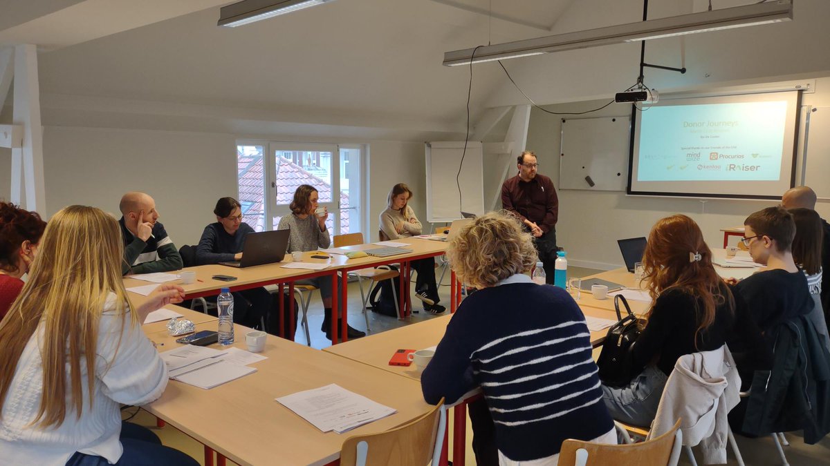 New to the profession of #fundraising or have you been engaged in fundraising for longer, but never had a basic theoretical frame and training? Join us for the education session in Brussels on 12 May! 

fundraisersalliancebelgium.be/activities/det…