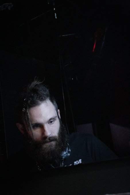 Big announcements coming up 😤😤😤 https://t.co/DjnHU7WtOM