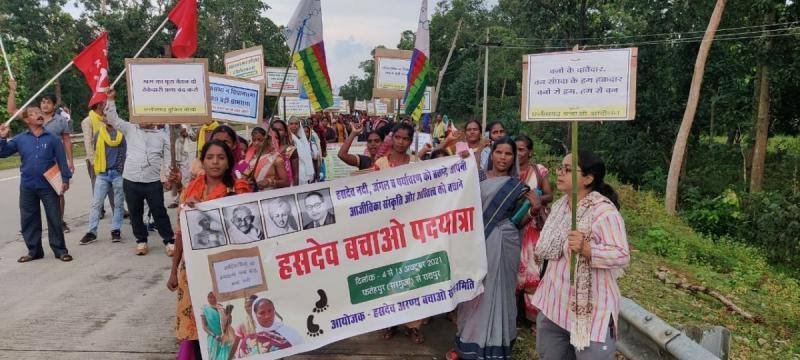 जंगल काटने और विद्युत संविदा कर्मचारी को नियमित नहीं करने से किसी की भलाई नहीं होगी महोदय <a href="/bhupeshbaghel/">Bhupesh Baghel</a> जी #छत्तीसगढ़_विद्युत_संविदा_कर्मचारियों_को_नियमित_करो  #SaveHasdeoAranya #savehasdev <a href="/drramansingh/">Dr Raman Singh</a> <a href="/ArvindKejriwal/">Arvind Kejriwal</a> <a href="/TejendraTodekar/">Tejendra Todekar</a> <a href="/ZeeMPCG/">Zee MP-Chhattisgarh</a> @thenewraynews <a href="/News18CG/">News18 Chhattisgarh</a>