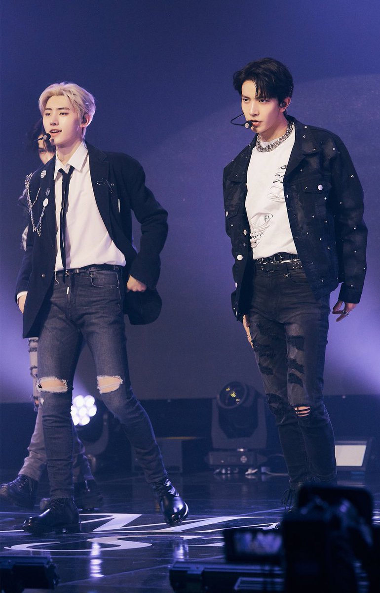 밀당즈 | slow (@forheehn) on Twitter photo 