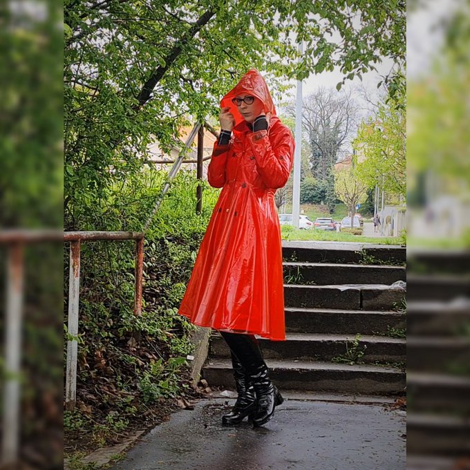 Rain calls for my red raincoat! 🌧☂️ Full video on my Fanpage https://t.co/wONTE8HqpE or https://t.co/AlLXUYc3c8 Kisses<a href="/tag/pvc"class="tags"><span>#pvc</span></a><a href="/tag/raincoat"class="tags"><span>#raincoat</span></a><a href="/tag/onlyfans"class="tags"><span>#onlyfans</span></a><a href="/tag/fansly"class="tags"><span>#fansly</span></a>