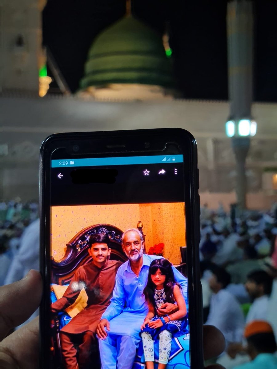 RSangri's tweet photo. اے صبا مصطفیٰ  ﷺ سے کہہ دینا
غم کے مارے سلام کہتے ہیں 😍😍 https://t.co/fNstgNsTlo