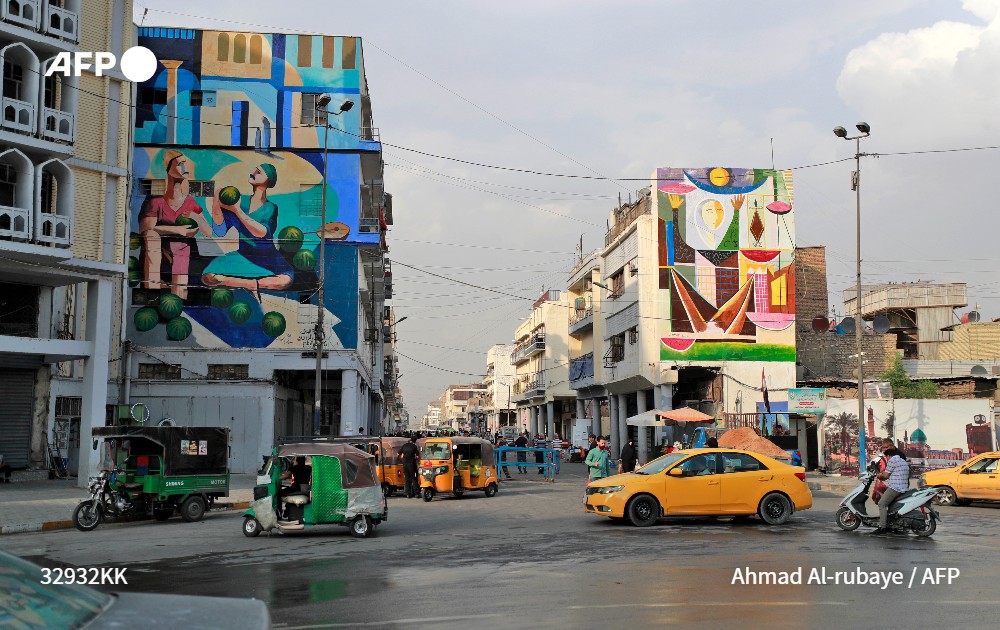 Stephanie Youssef (@stephanie_ysf) on Twitter photo "Painting murals brings joy across the city"
Iraqi artist Wijdan al-Majed is transforming #Baghdad's concrete jungle into a colour-filled city with murals depicting well-known figures from the war-scarred country and abroad.
u.afp.com/wBqG ✍️ <a href="/tonyggabriel/">Tony Gamal Gabriel</a> <a href="/AFP/">AFP News Agency</a> "Painting murals brings joy across the city"
Iraqi artist Wijdan al-Majed is transforming #Baghdad's concrete jungle into a colour-filled city with murals depicting well-known figures from the war-scarred country and abroad.
u.afp.com/wBqG ✍️ <a href="/tonyggabriel/">Tony Gamal Gabriel</a> <a href="/AFP/">AFP News Agency</a>