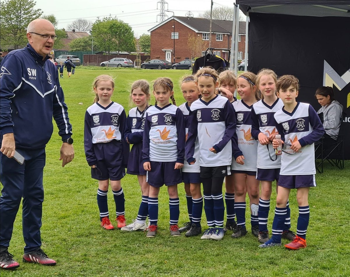 stockportviking's tweet photo. Great performance from the U9 Pumas yesterday in the SMGFL euros tment. won the group of death.   Qf in main comp. Drew. Went to the 8th set of pens. 😬 Elsie  stepped up and  nailed it.  Semi lost to Wigan athletic. (eventual winners). Well done girls. @SMGFL2003 @SmithGoodPR https://t.co/n7WTPriz5x