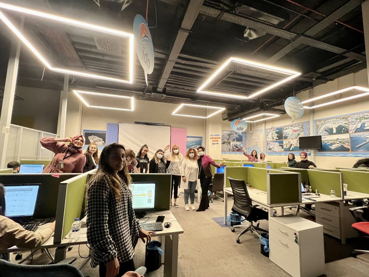 Tepe Çağrı Merkezimiz (<a href="/TepeCagriMrk/">TEPE Çağrı Merkezi</a>) iyi bayramlar diler❤️🍬🍬🍬🎧

#TepeÇağrıMerkezi #iyibayramlar