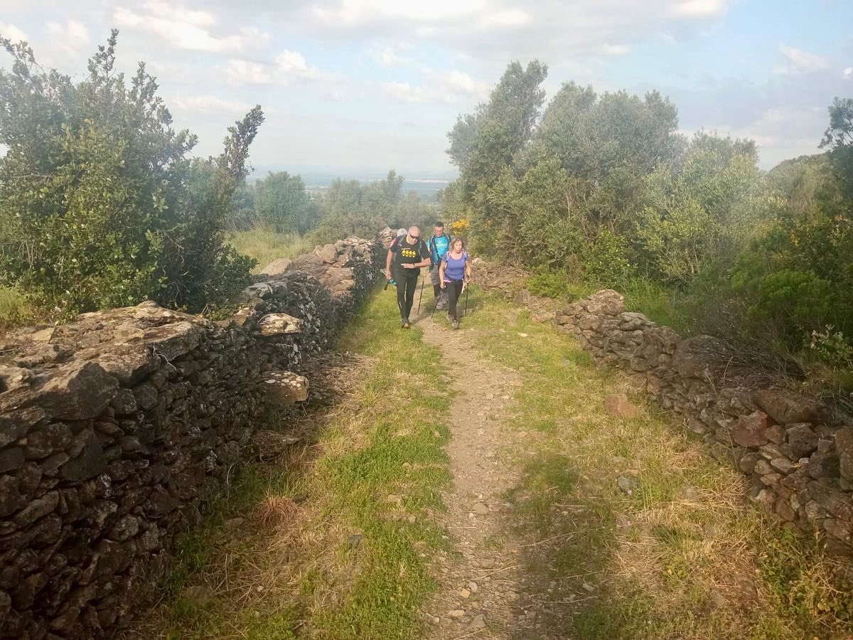 També volem donar les gràcies a n’en <a href="/embardissat/">Xavi Vidal</a> pel guiatge d’ahir a la X Pujada a Sant Pere de Rodes i als nostres socis que hi van participar.
Queden moltes coses a millorar per les properes edicions.
Salut i muntanya!