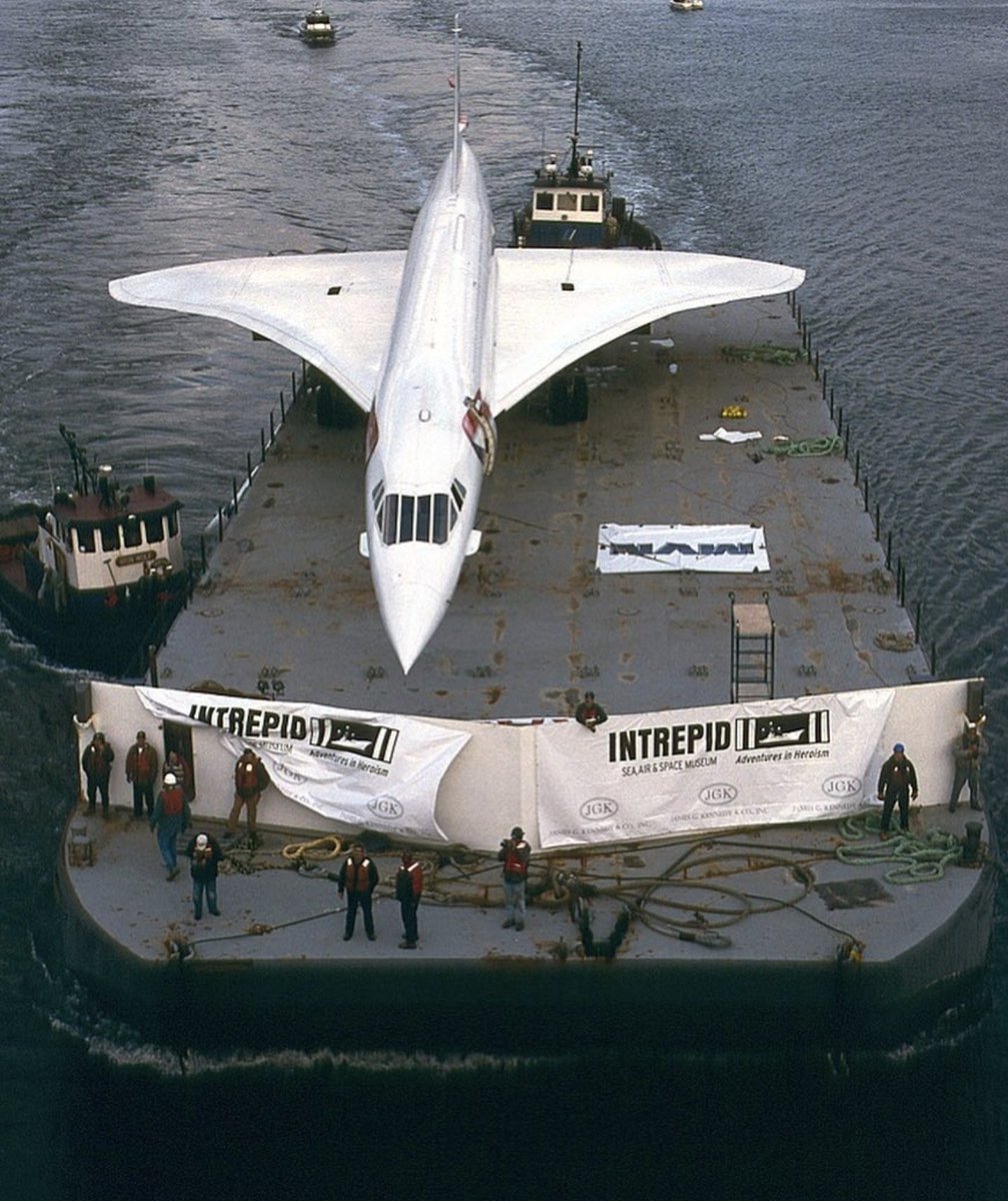 RAF_Luton tweet media