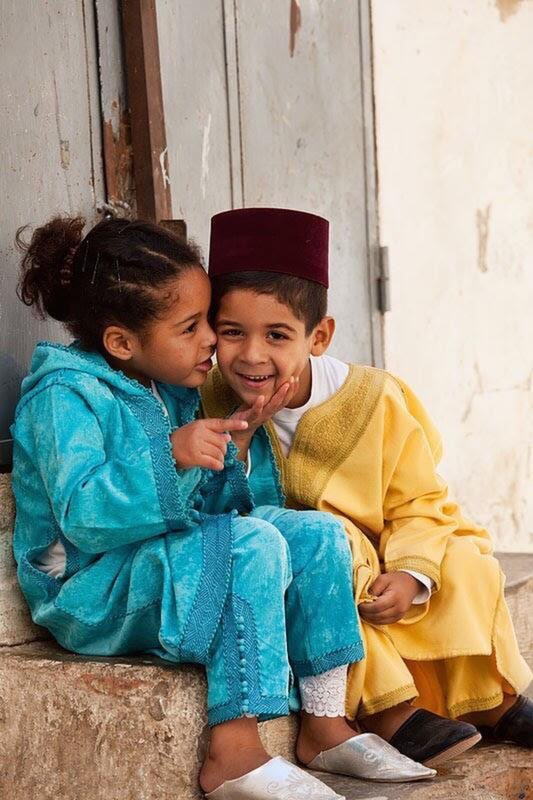 Moorskingdom's tweet photo. Children in traditional Moroccan clothes on Eid day. https://t.co/Cvm9mscTpX