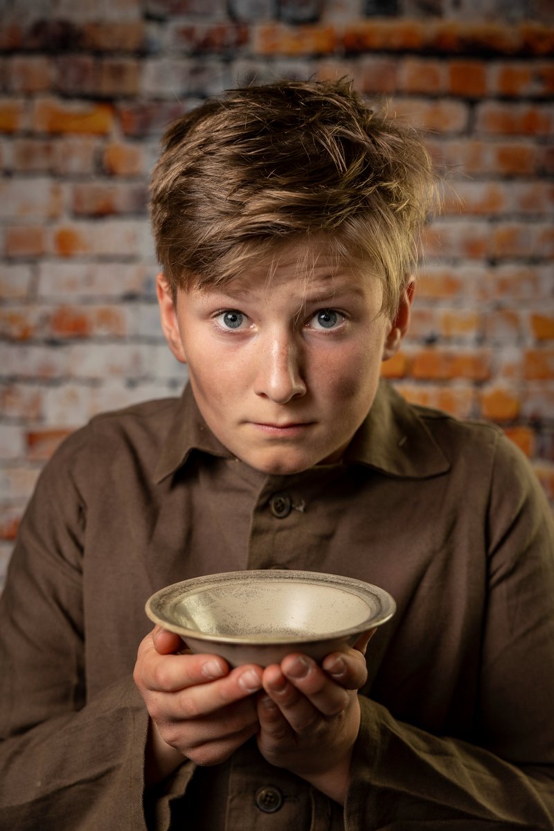 Five Star Theatre tweet media