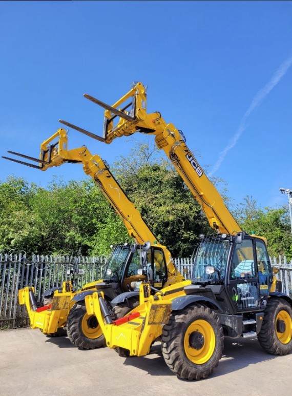 Summitplatforms's tweet photo. Available for hire immediately:
Toucan 10s & 14mtr Telehandler
https://t.co/bCTrvk2VGV
https://t.co/BwFGRUPfzn
Call your nearest depot today🤗
https://t.co/7wV34fdYNt
#SummitPlatforms #Telehandler #Toucan https://t.co/LnjY7srGcN