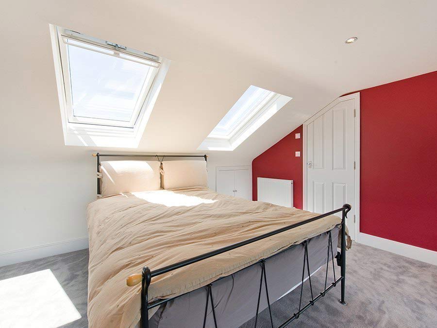 bespokelofts's tweet image. All you ever needed to know about bungalow loft conversions...
ow.ly/zkn750Izjac
#bungalow #bungalowloftconversion #loftconversion