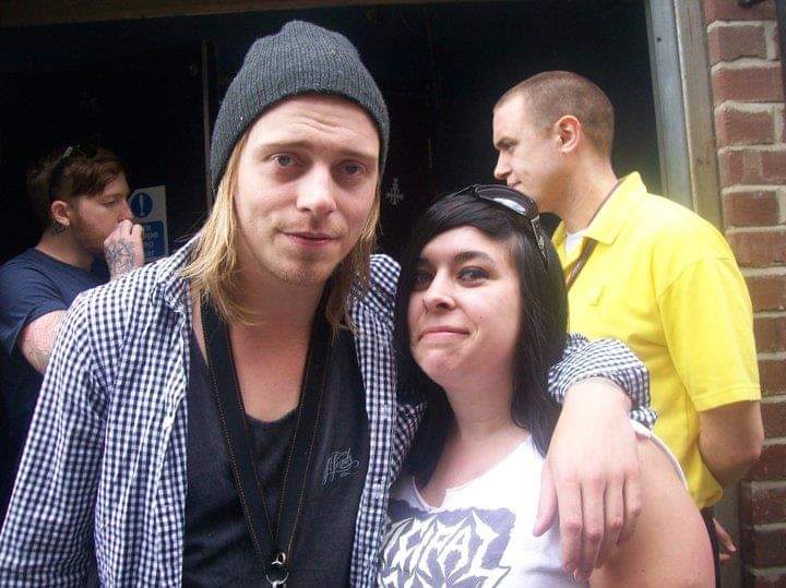 louiseddp's tweet photo. Throwback to 11 years ago meeting @samarchitects for the first time. So hyped to see @Architectsuk for the 3rd time in a year tonight!! https://t.co/BQXbqvoulr